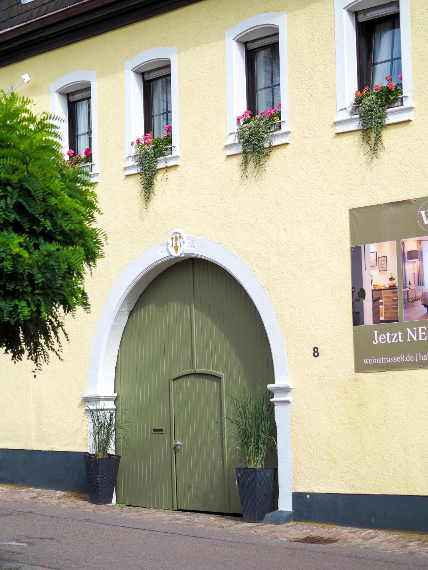 Weinstrasse No 8 "Einfach-Gut-Uebernachten" Leinsweiler Exterior photo